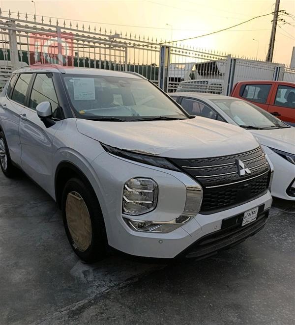 Mitsubishi Outlander 2025 for sale in Iraq - Baghdad